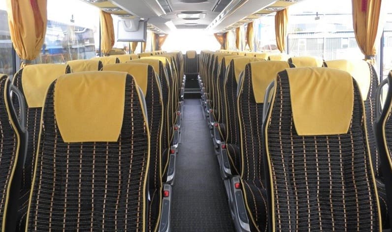 Switzerland: Coaches reservation in Neuchâtel in Neuchâtel and Le Locle